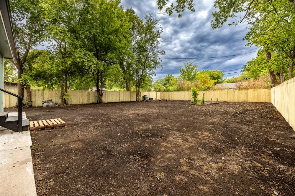 1532 Kingston Place Tulsa, OK 74115