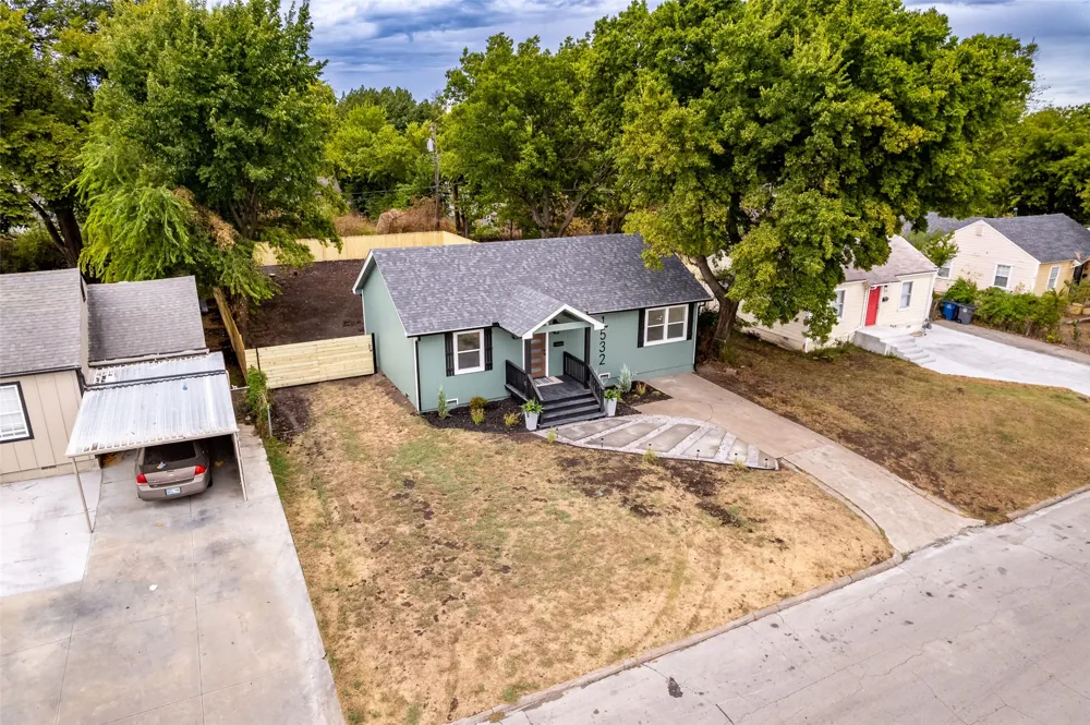 1532 Kingston Place Tulsa, OK 74115