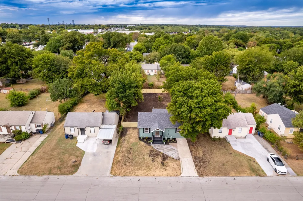 1532 Kingston Place Tulsa, OK 74115