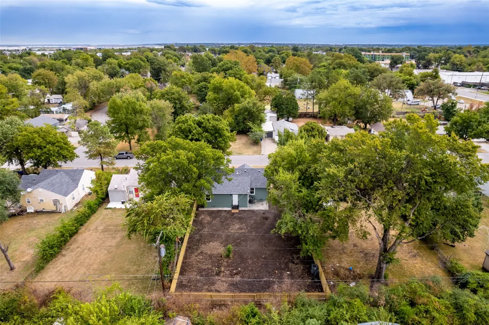 1532 Kingston Place Tulsa, OK 74115