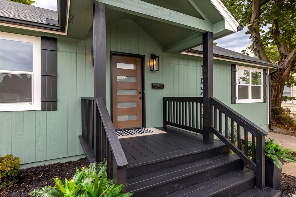 1532 Kingston Place Tulsa, OK 74115