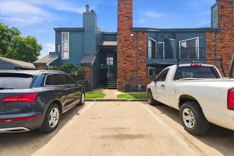6737 S Peoria Avenue ##A213