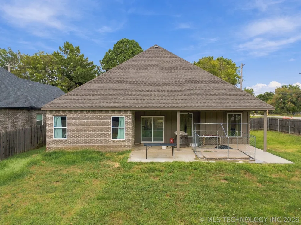 135 E Boston Street Broken Arrow, OK 74012