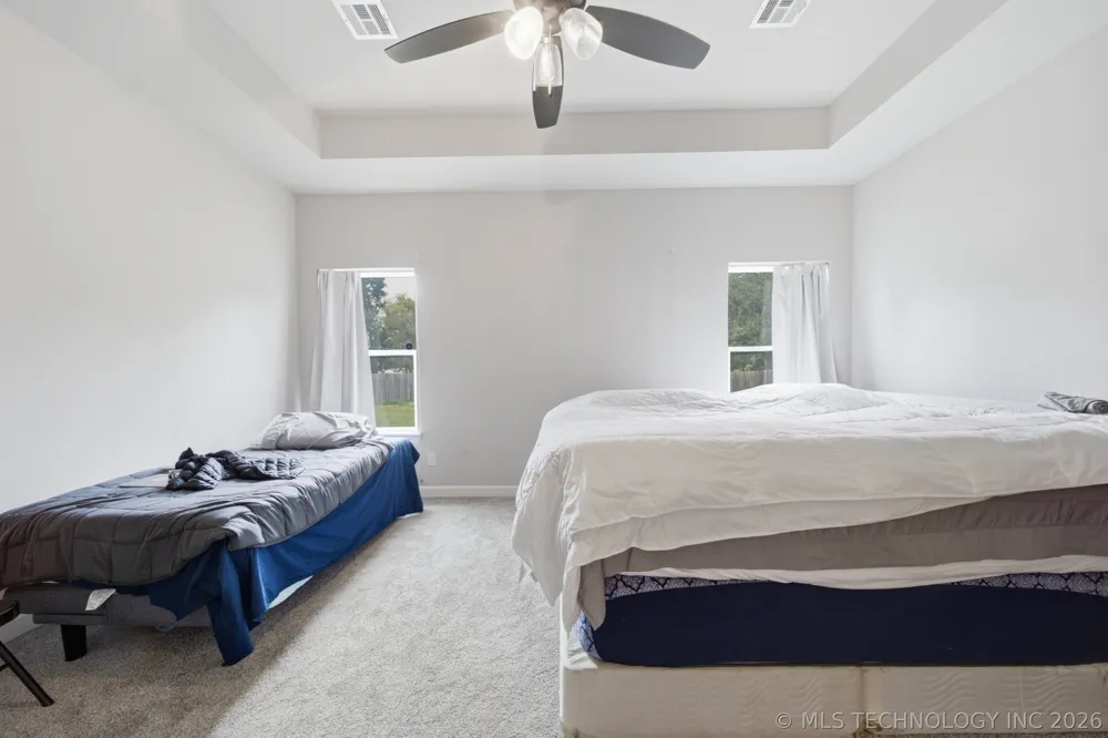 135 E Boston Street Broken Arrow, OK 74012