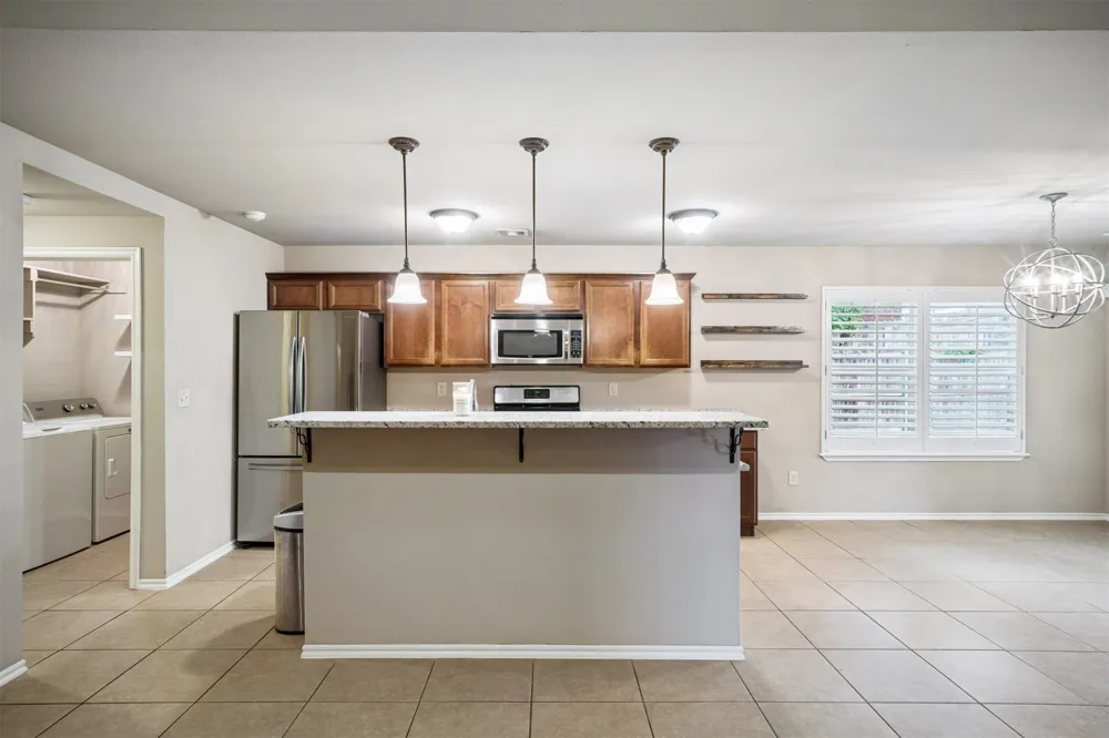 208 E 126th Street S Jenks, OK 74037