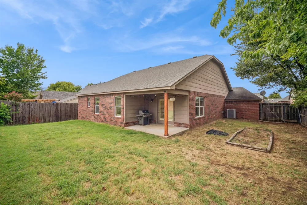 208 E 126th Street S Jenks, OK 74037