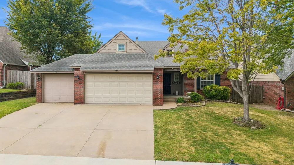 208 E 126th Street S Jenks, OK 74037