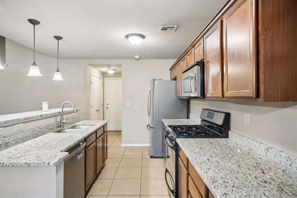 208 E 126th Street S Jenks, OK 74037