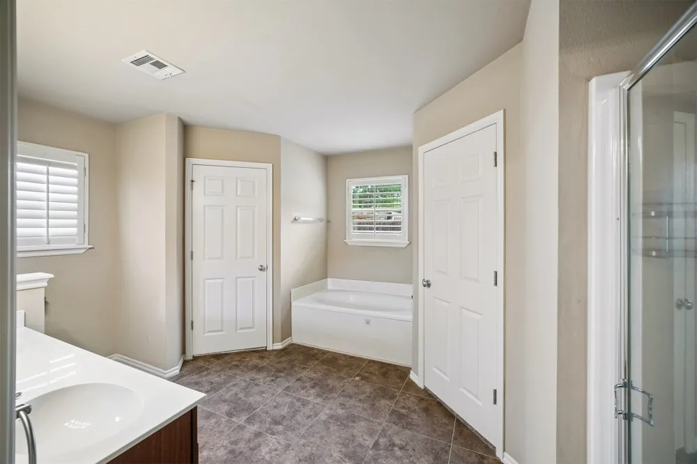 208 E 126th Street S Jenks, OK 74037