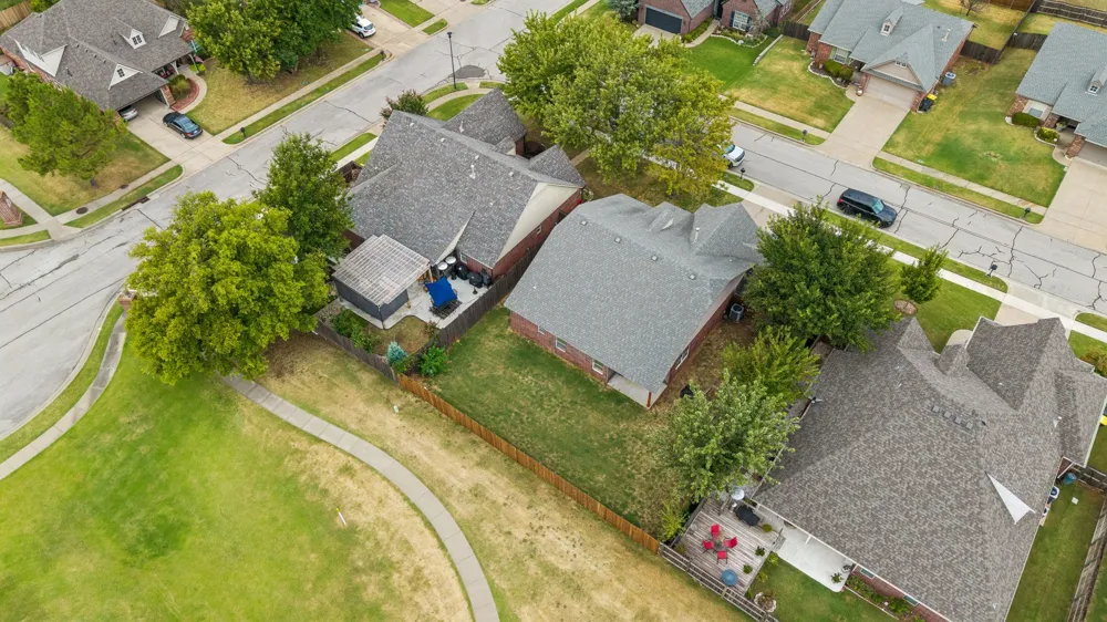 208 E 126th Street S Jenks, OK 74037