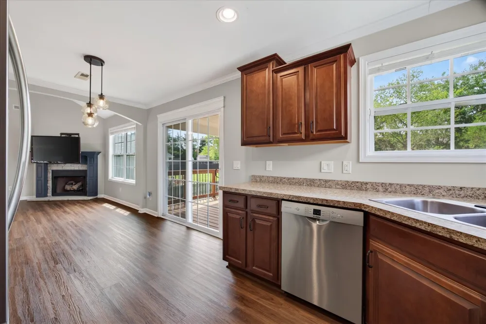 2833 Russet Ridge Dr Clarksville, TN 37040