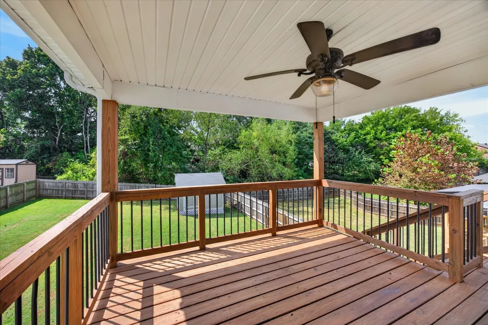 2833 Russet Ridge Dr Clarksville, TN 37040