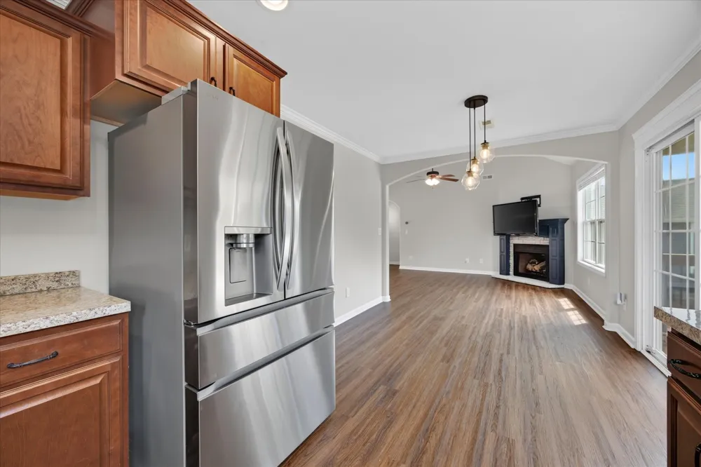 2833 Russet Ridge Dr Clarksville, TN 37040