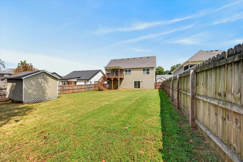 2833 Russet Ridge Dr Clarksville, TN 37040