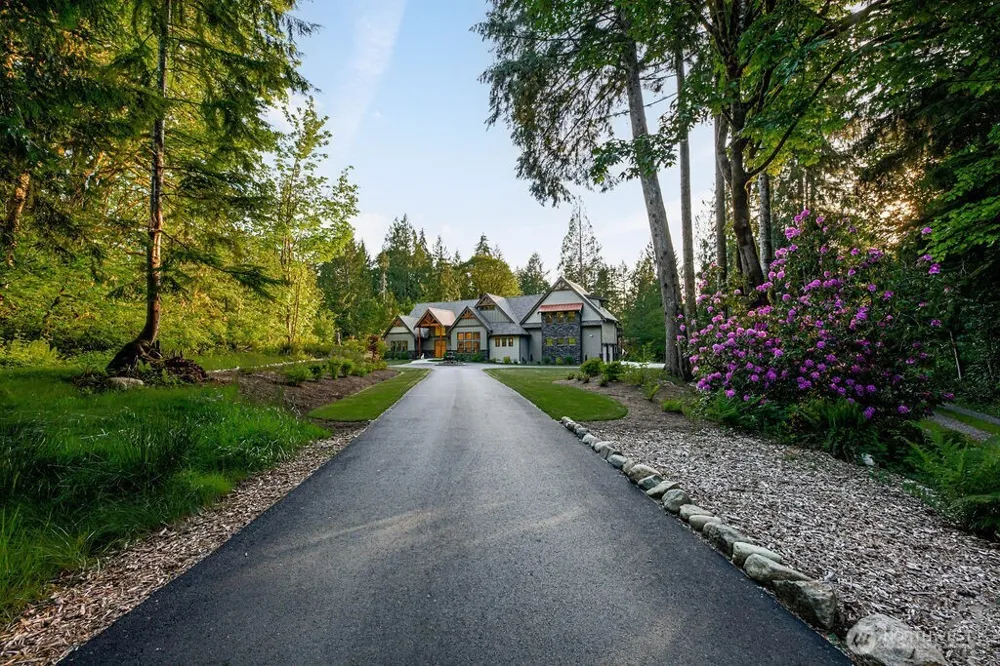 1820 145th Avenue SE Snohomish, WA 98290