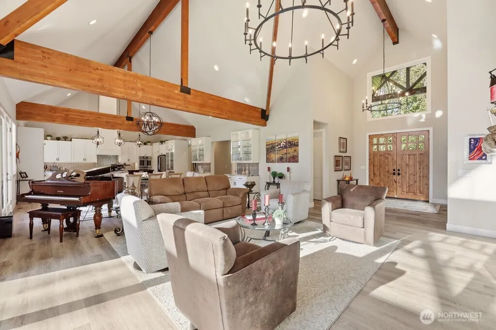 1820 145th Avenue SE Snohomish, WA 98290