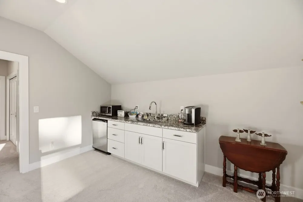 1820 145th Avenue SE Snohomish, WA 98290