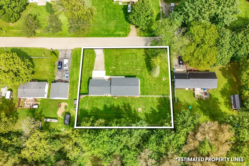 109 Boadway Street Spring Arbor Township, MI 49283