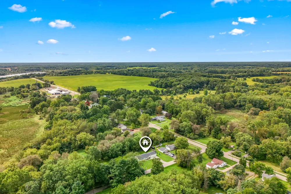 109 Boadway Street Spring Arbor Township, MI 49283
