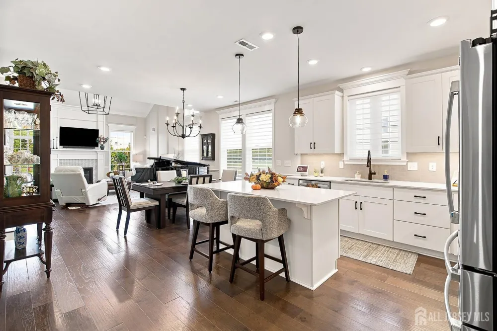 83 Starlight Drive Monroe, NJ 08831