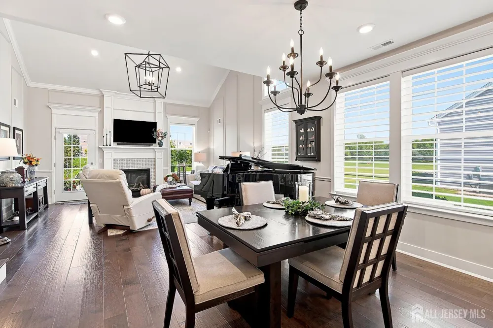 83 Starlight Drive Monroe, NJ 08831