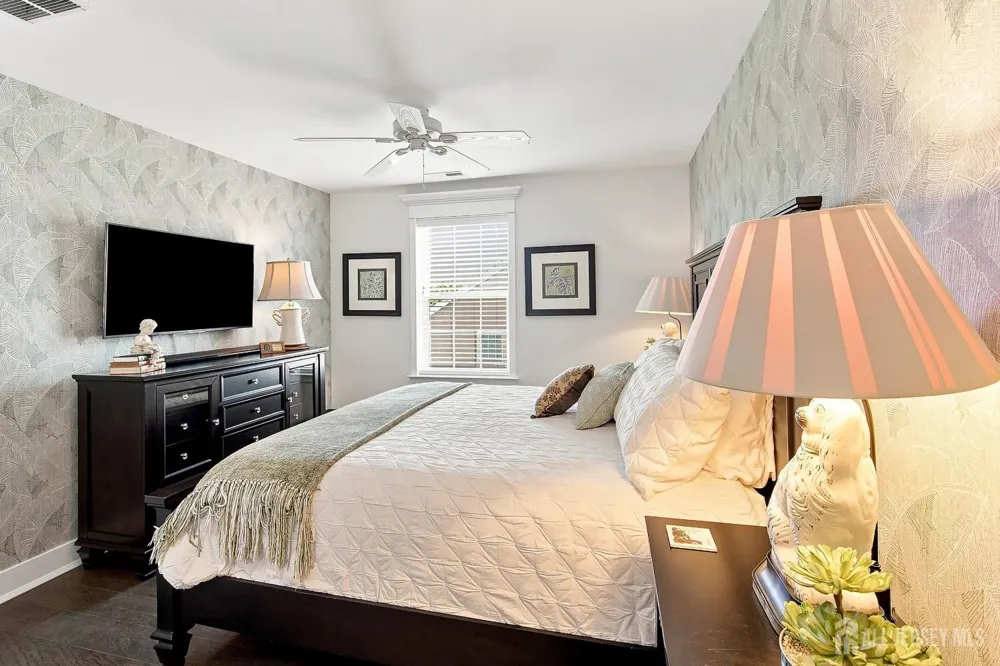 83 Starlight Drive Monroe, NJ 08831