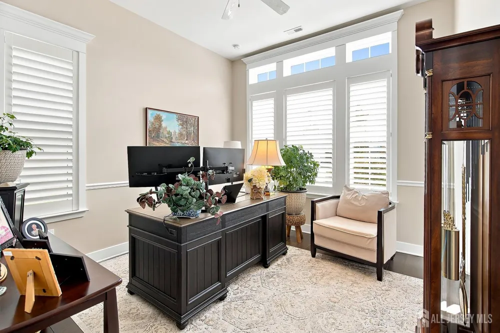 83 Starlight Drive Monroe, NJ 08831