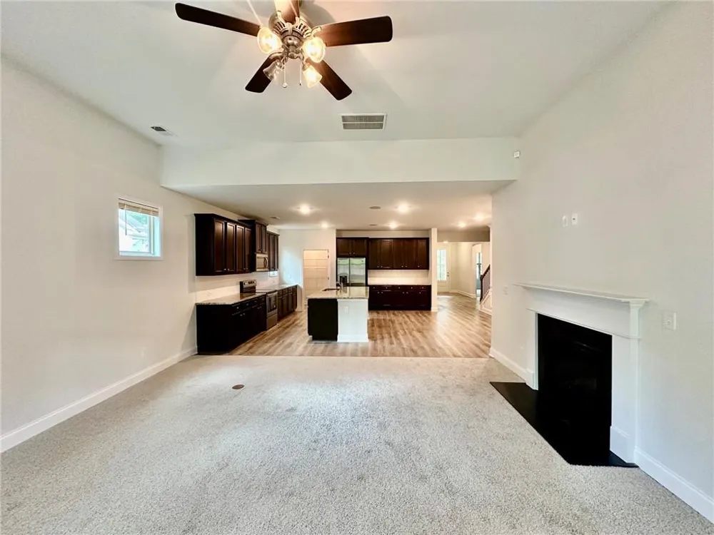 158 Rolling Hills Place Canton, GA 30114