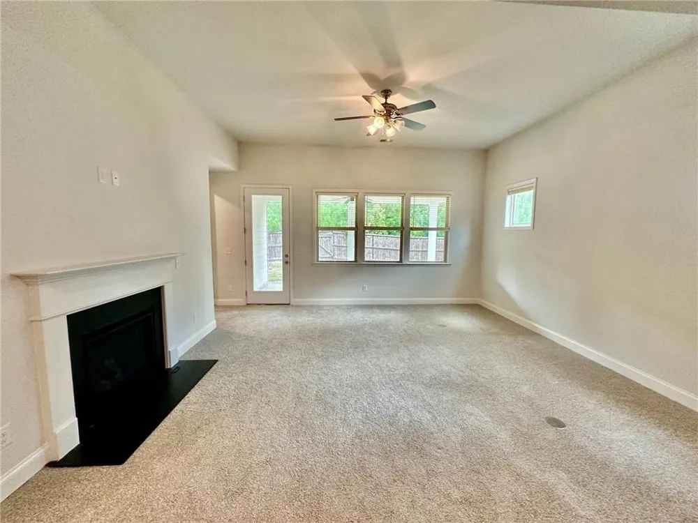 158 Rolling Hills Place Canton, GA 30114