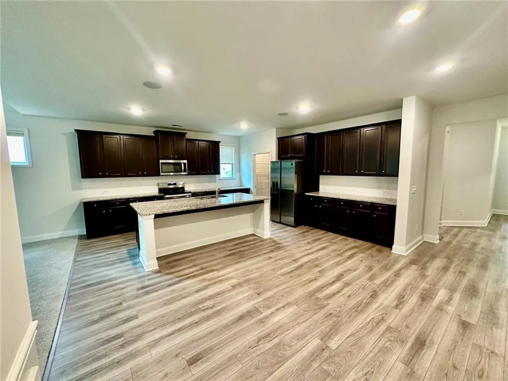158 Rolling Hills Place Canton, GA 30114