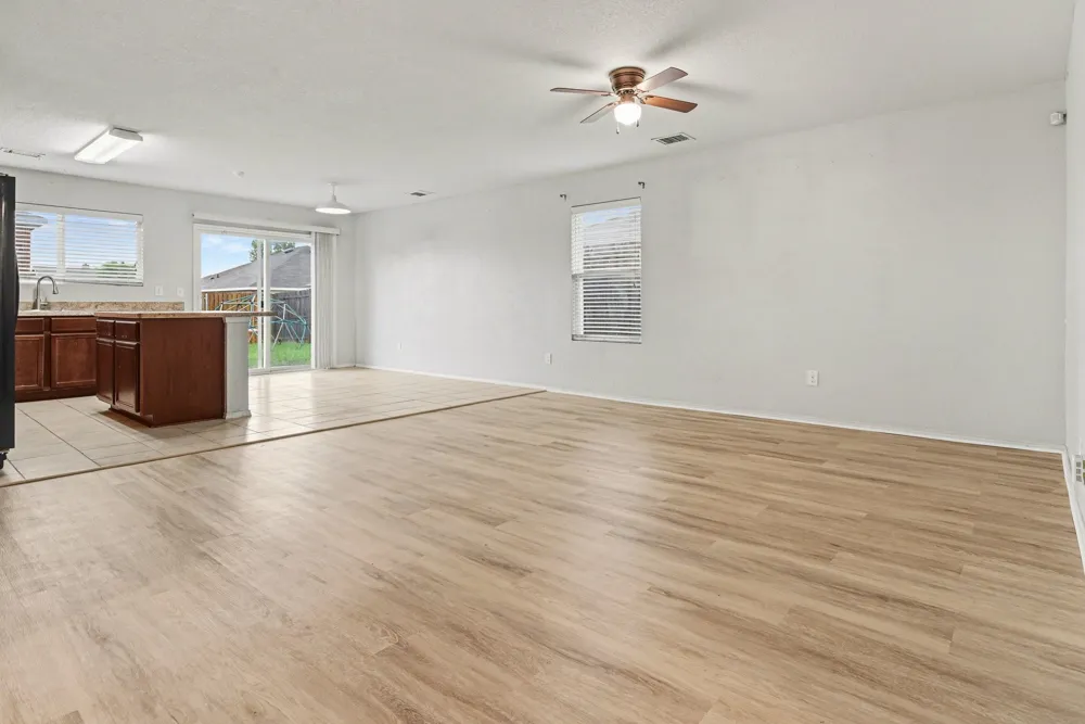 246 Willow Creek Lane Terrell, TX 75160