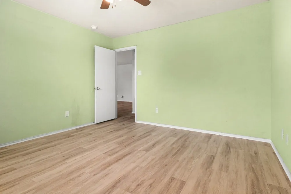 246 Willow Creek Lane Terrell, TX 75160