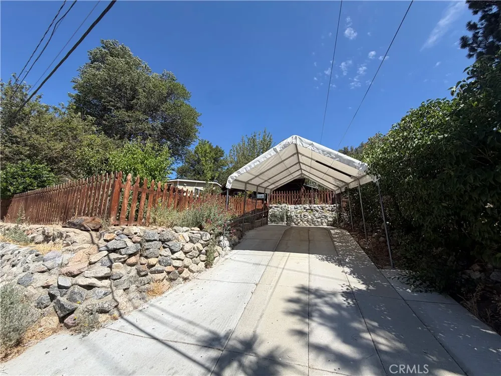 6505 Ivins Frazier Park, CA 93225