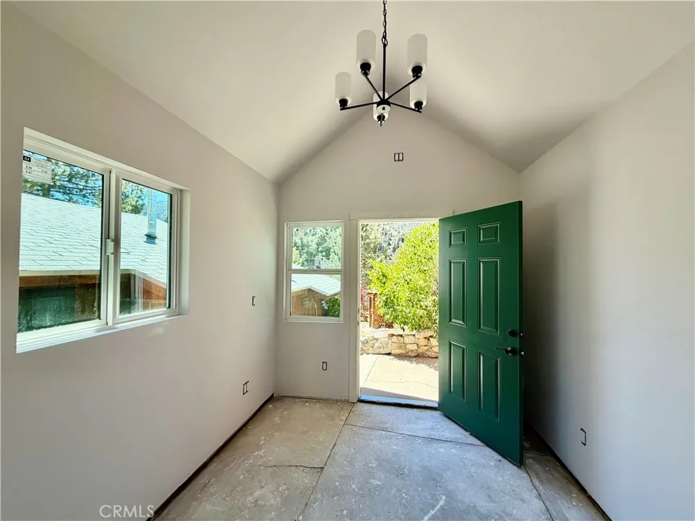 6505 Ivins Frazier Park, CA 93225