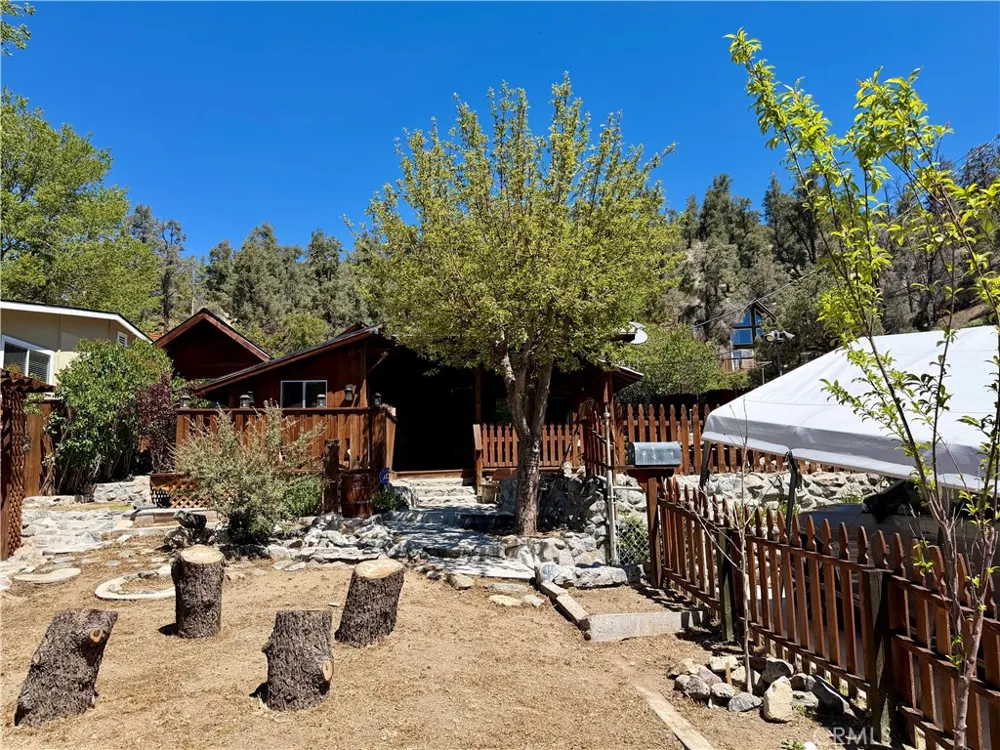 6505 Ivins Frazier Park, CA 93225