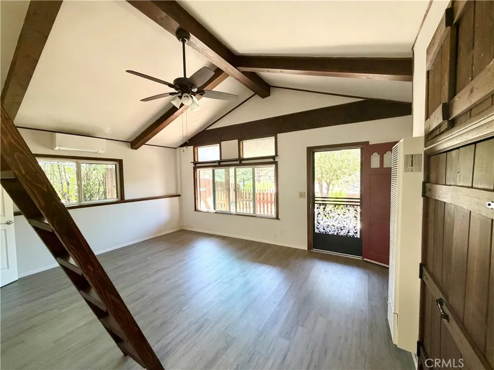 6505 Ivins Frazier Park, CA 93225