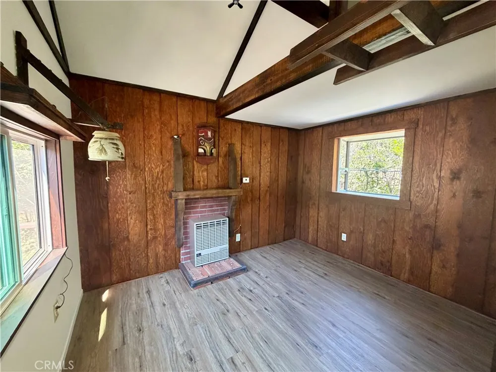 6505 Ivins Frazier Park, CA 93225