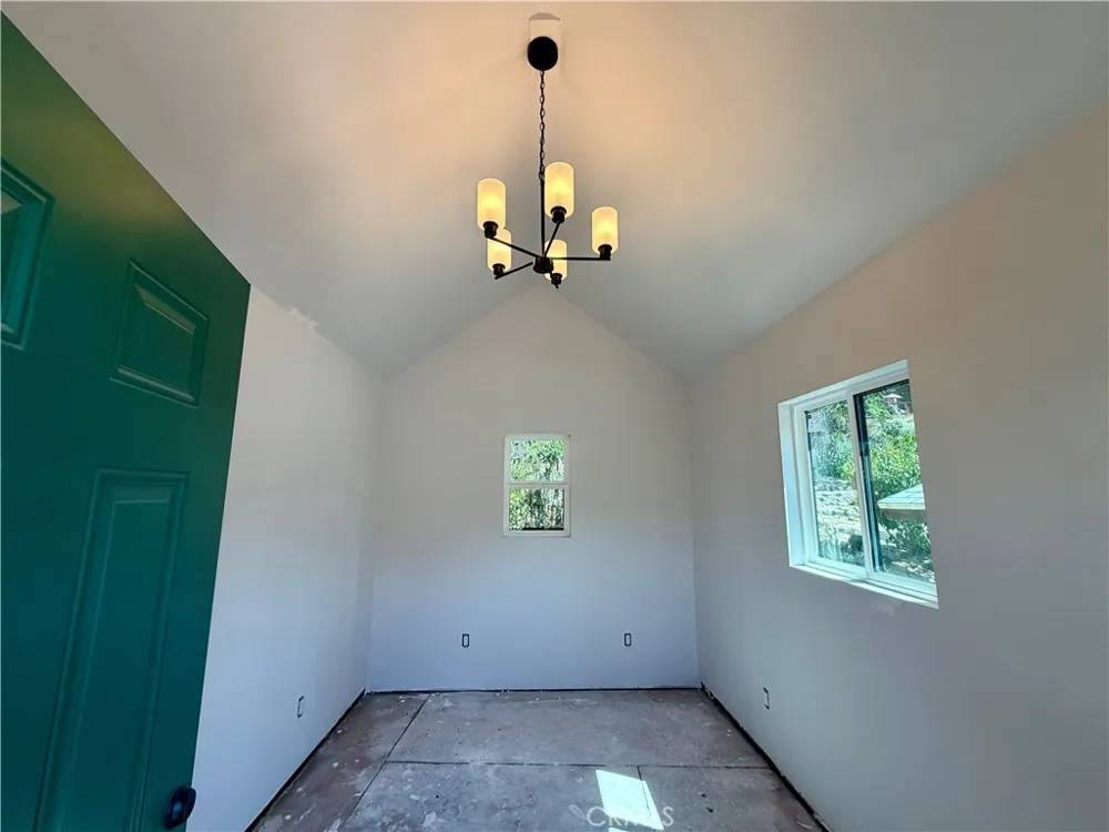 6505 Ivins Frazier Park, CA 93225