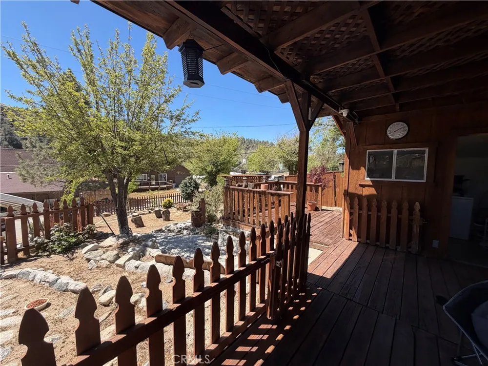 6505 Ivins Frazier Park, CA 93225