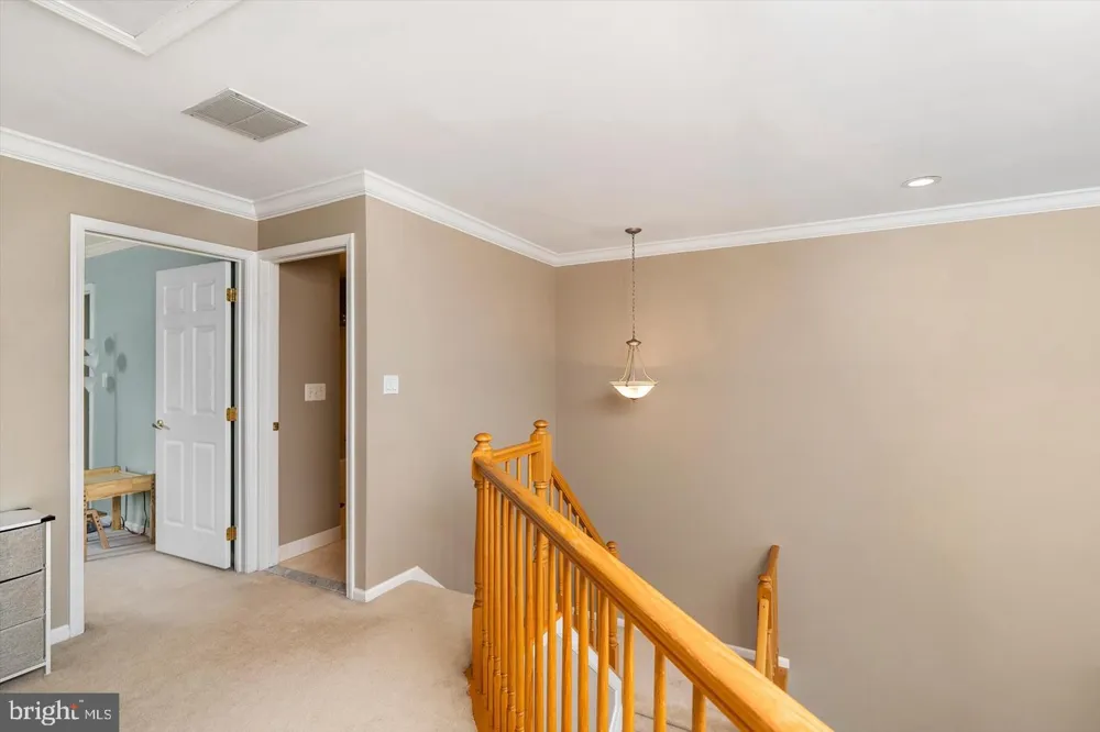 139 COBURN ROAD Pennington, NJ 08534