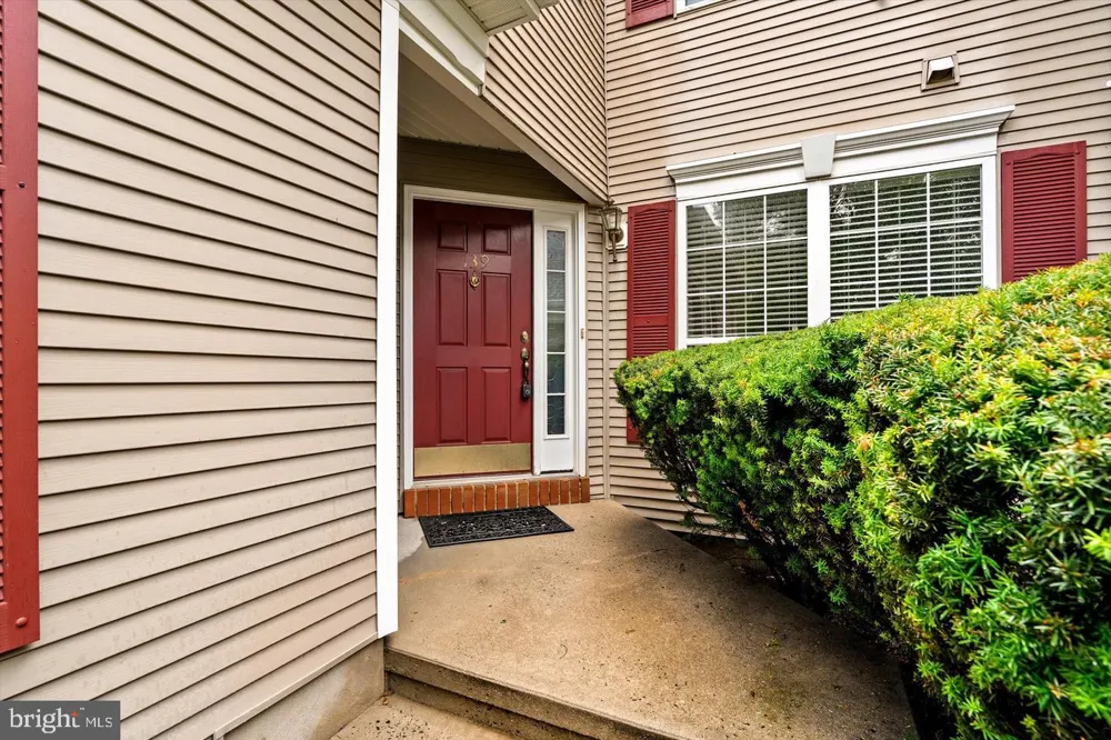 139 COBURN ROAD Pennington, NJ 08534