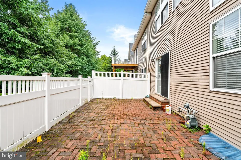 139 COBURN ROAD Pennington, NJ 08534