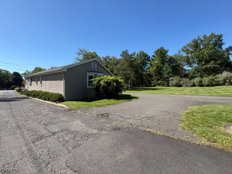 940 Route 202/206 Bridgewater, NJ 08807