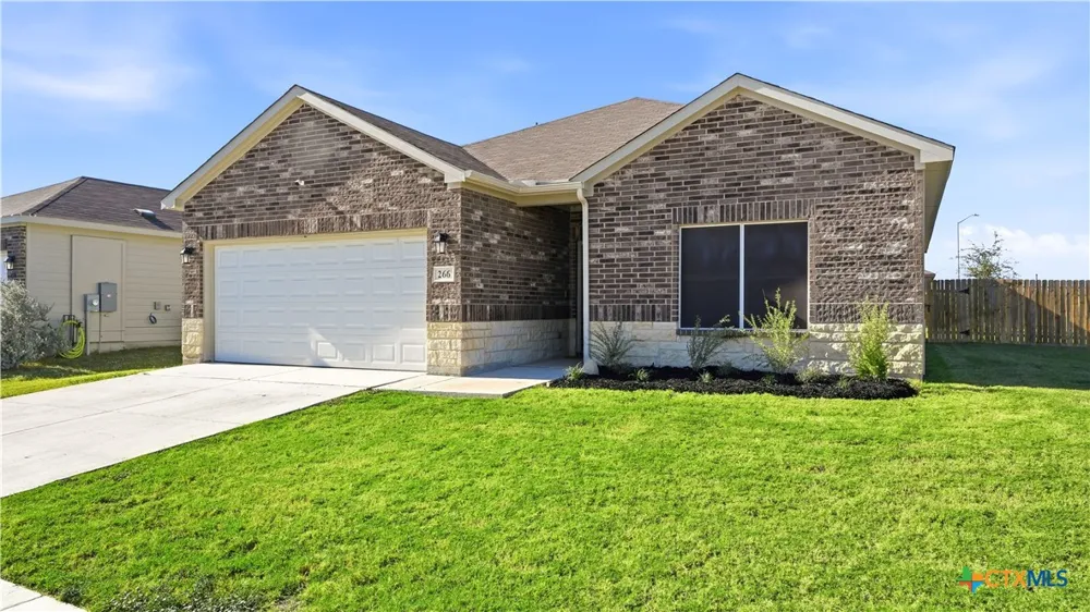 266 Rolling Hills New Braunfels, TX 78130