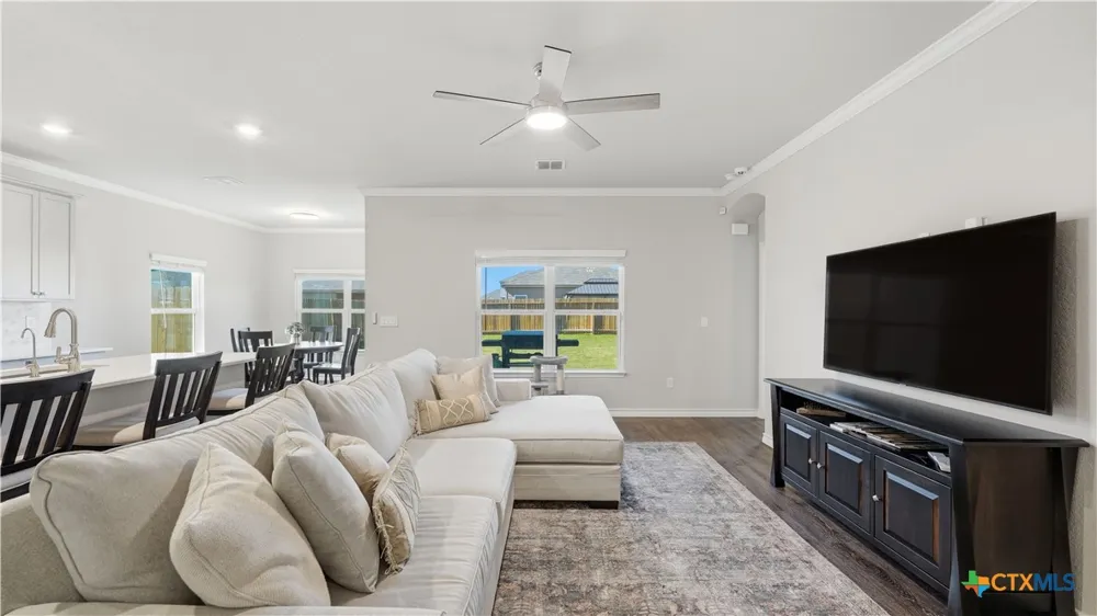266 Rolling Hills New Braunfels, TX 78130