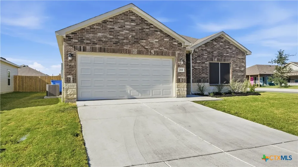 266 Rolling Hills New Braunfels, TX 78130