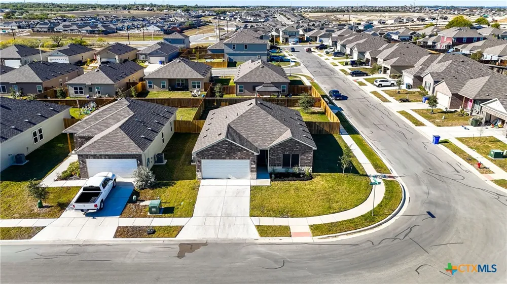 266 Rolling Hills New Braunfels, TX 78130