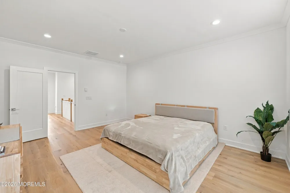 68 Augustus Drive #87 Middletown, NJ 07748