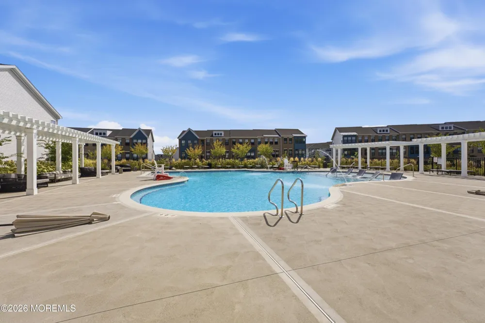 68 Augustus Drive #87 Middletown, NJ 07748