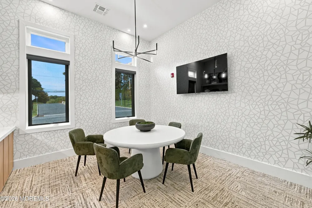 68 Augustus Drive #87 Middletown, NJ 07748